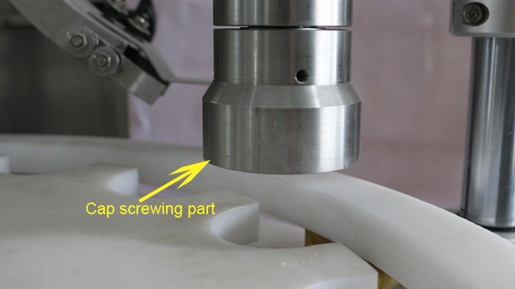 cynhyrchu peiriant llenwi 5 galwyn peiriant llenwi cwyr poeth peiriant selio llenwi dŵr sachet